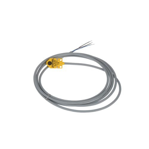1PC TURCK BI3-Q06-AP6X2