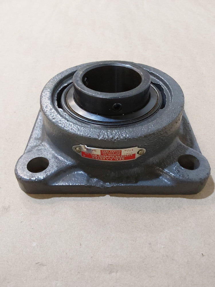 SEALMASTER SF-27 Pillow Block Bearing 1 11/16" 