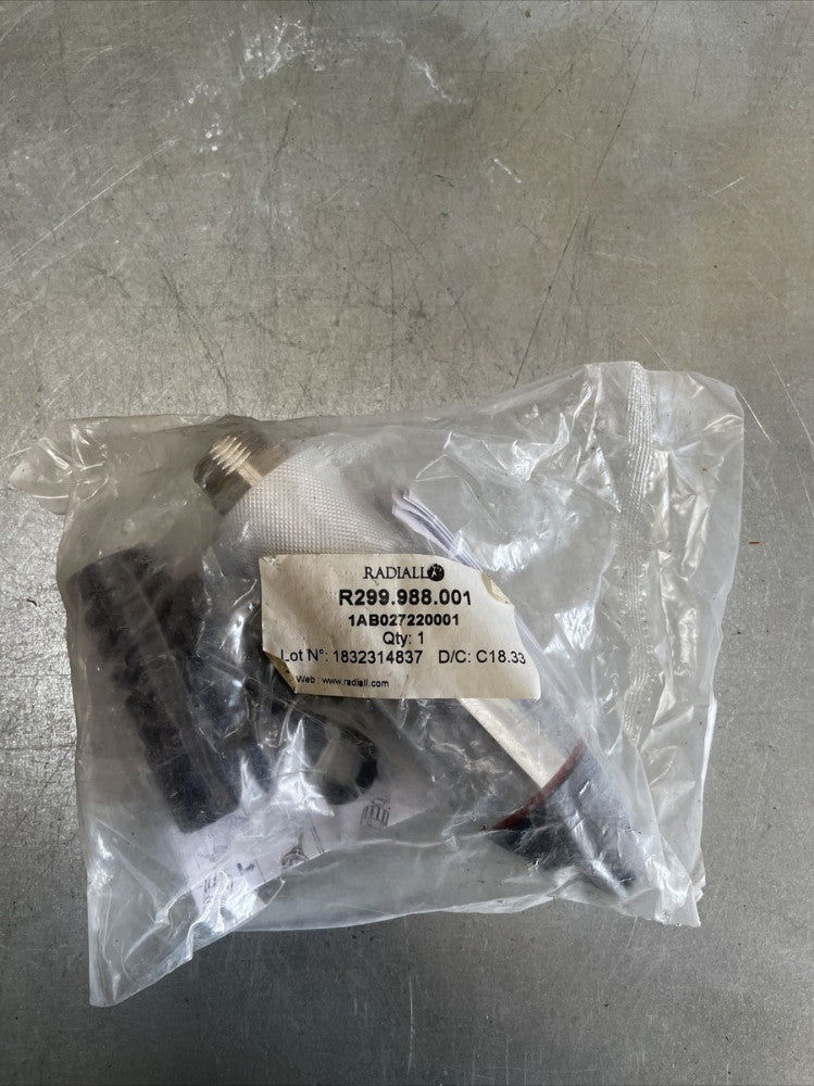1) New Old Stock! Radiall Short Plug Kit R299.988.001