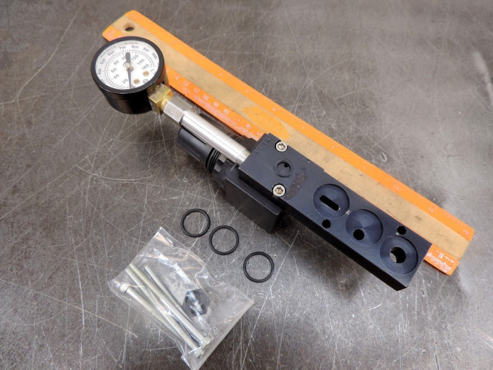 Versa Valve Sandwich Regulator & Gauge Assembly C7AR-4125G