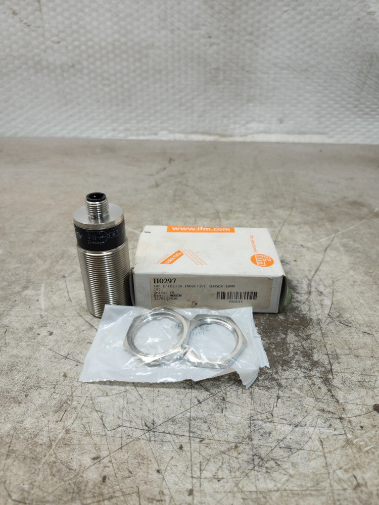 NEW IN BOX IMF EFFECTOR INDUCTIVE SENSOR II0297