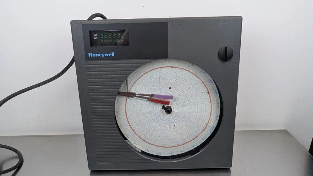 Honeywell DR4312-0000-G0100-0000-0000-U0-000-00 Digital Circular Chart Recorder