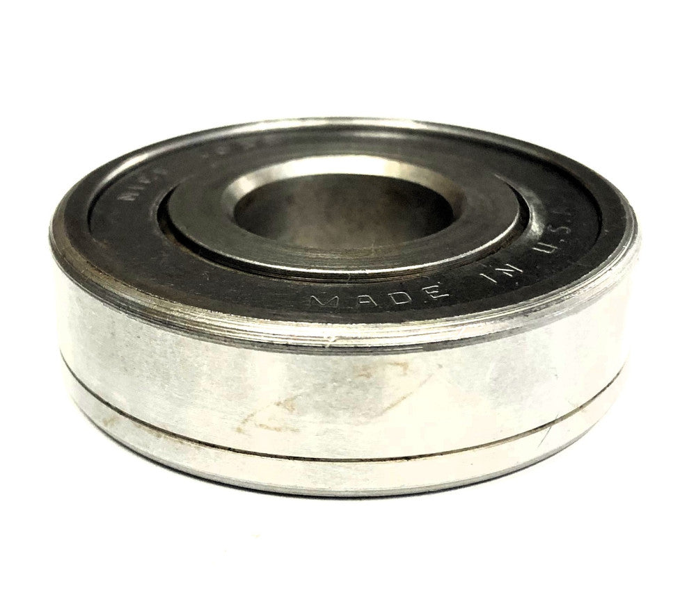 Nice Double Sealed Ball Bearing 3038 NOS