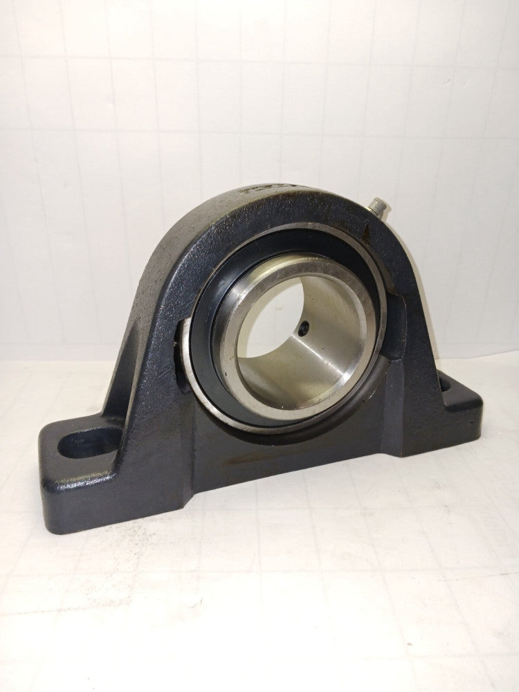 NEW KML PILLOW BLOCK NORMAL DUTY SET SCREW LOCKING SOLID BASE UCPE214