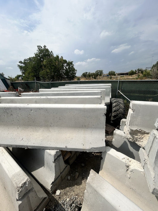 10ft Jersey Barriers