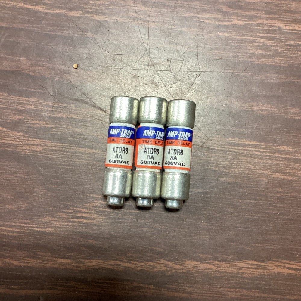 AMP-TRAP ATDR8 FUSE LOT OF 3