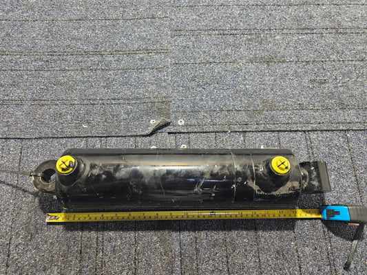 34121044522 Hydraulic Welded Cylinder 4" OD x 19" Retracted Length x 1.25" Rod