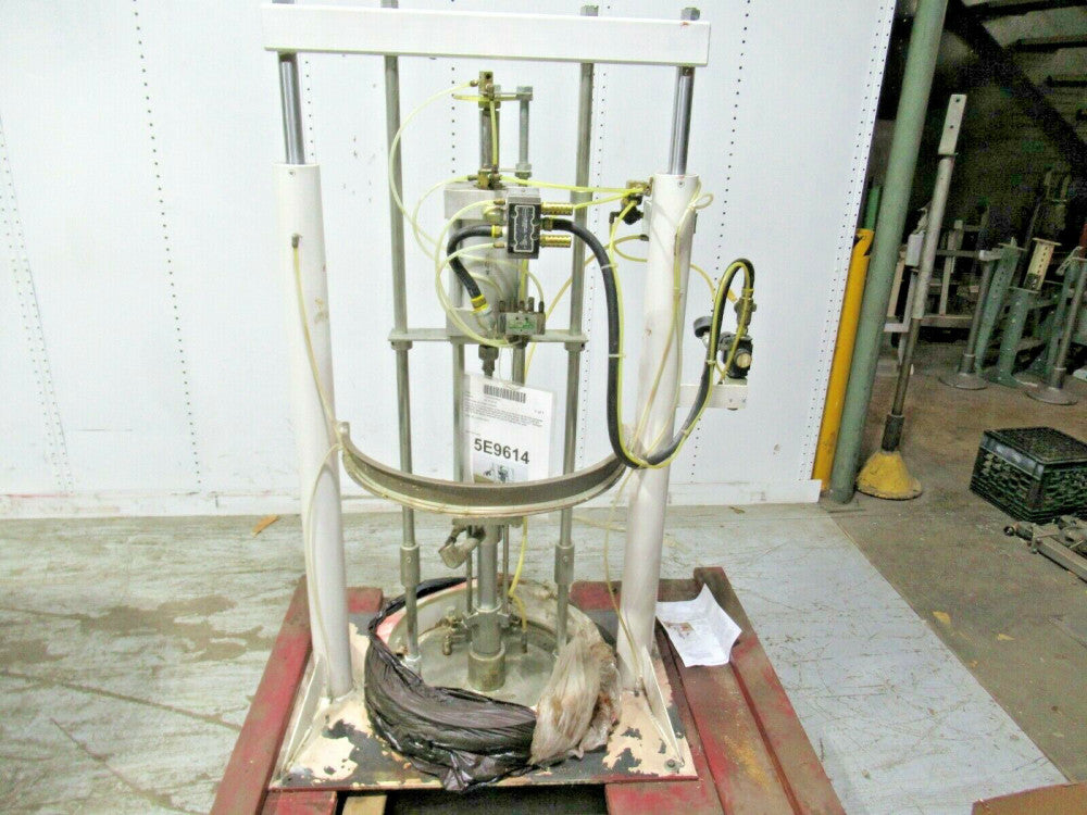 Fluid Automation Inc. Model 6-B4-55A , Twin Post, Air Driven, 55 Gal. Drum Pump