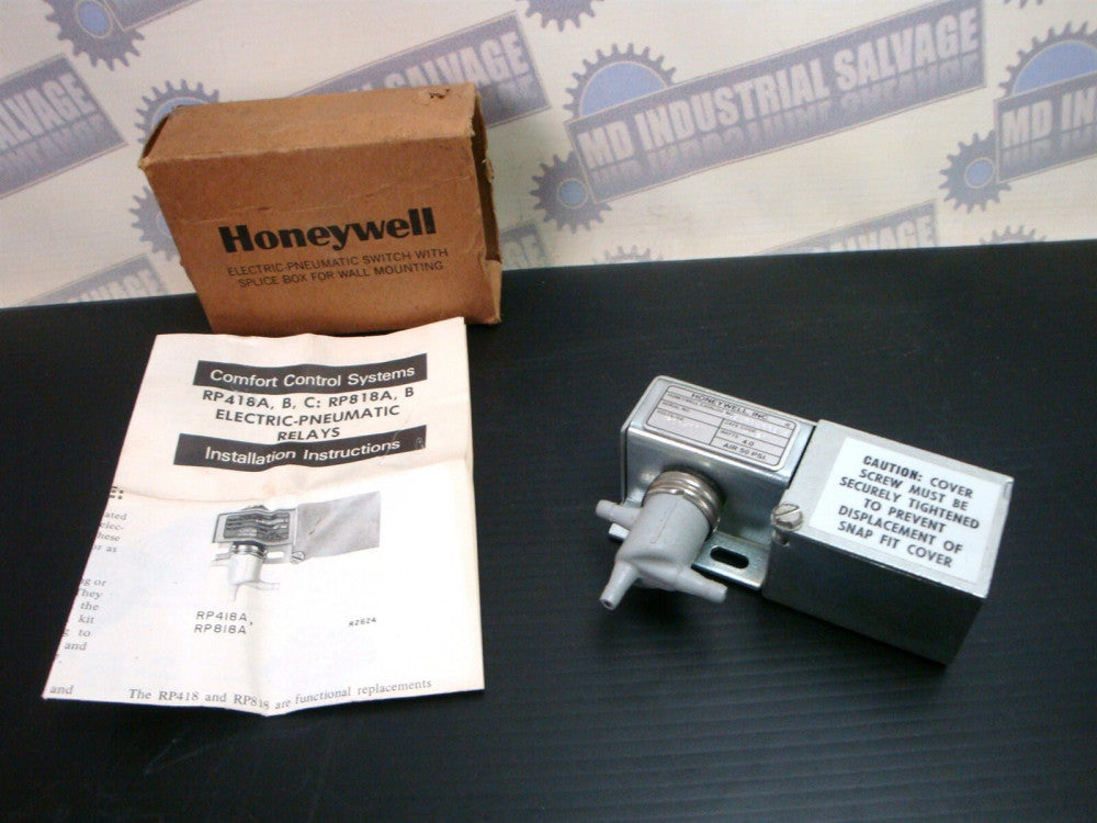 HONEYWELL 208 VAC Electric Pneumatic Relay RP418A1081 Surface Mount -NEW in BOX