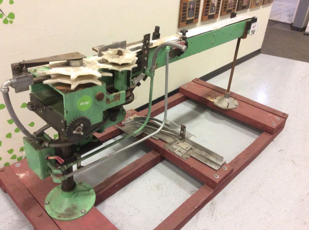 BOTTLE LOADER CONVEYOR FOR JONES CARTONER, 3-1/4"W x 78"L x 34"H
