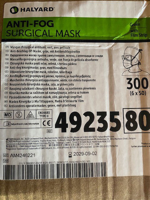 (CASE OF 300) Halyard 49235 Anti-Fog Surgical Mask