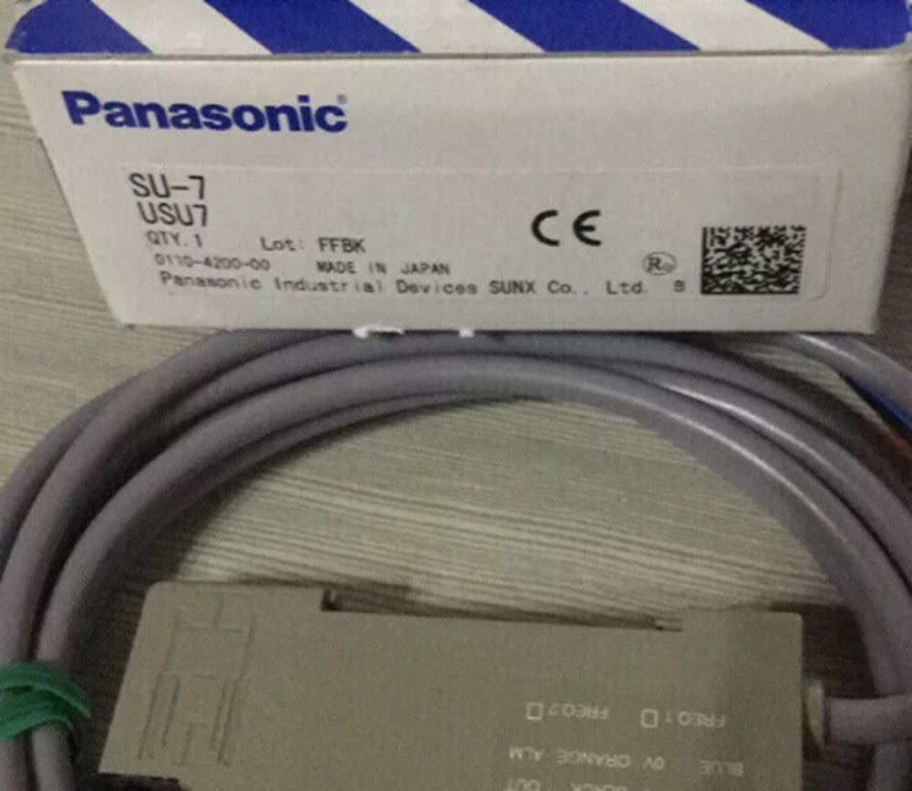 NEW PANASONIC SUNX SU-7 Photoelectric Sensor