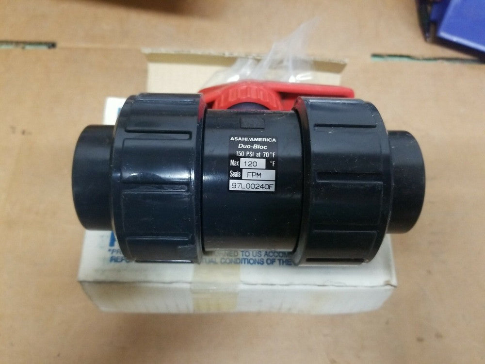 Duo Bloc Asahi Ball Valve  VBB, Body PVC, FPM SOC/THD (1 1/4")