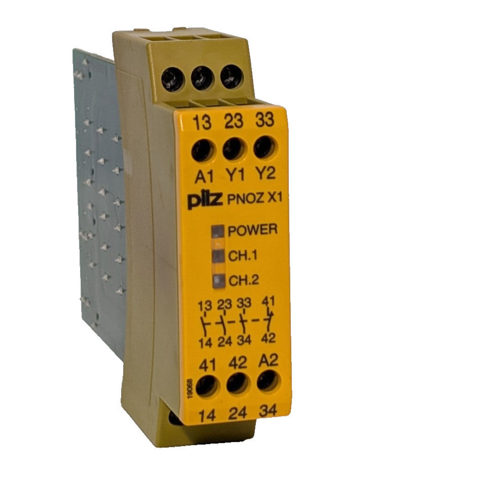 Pilz PNOZ X1 Emergency Stop Safety Relay, 24VAC/DC, 774300, with Elesta SIF422