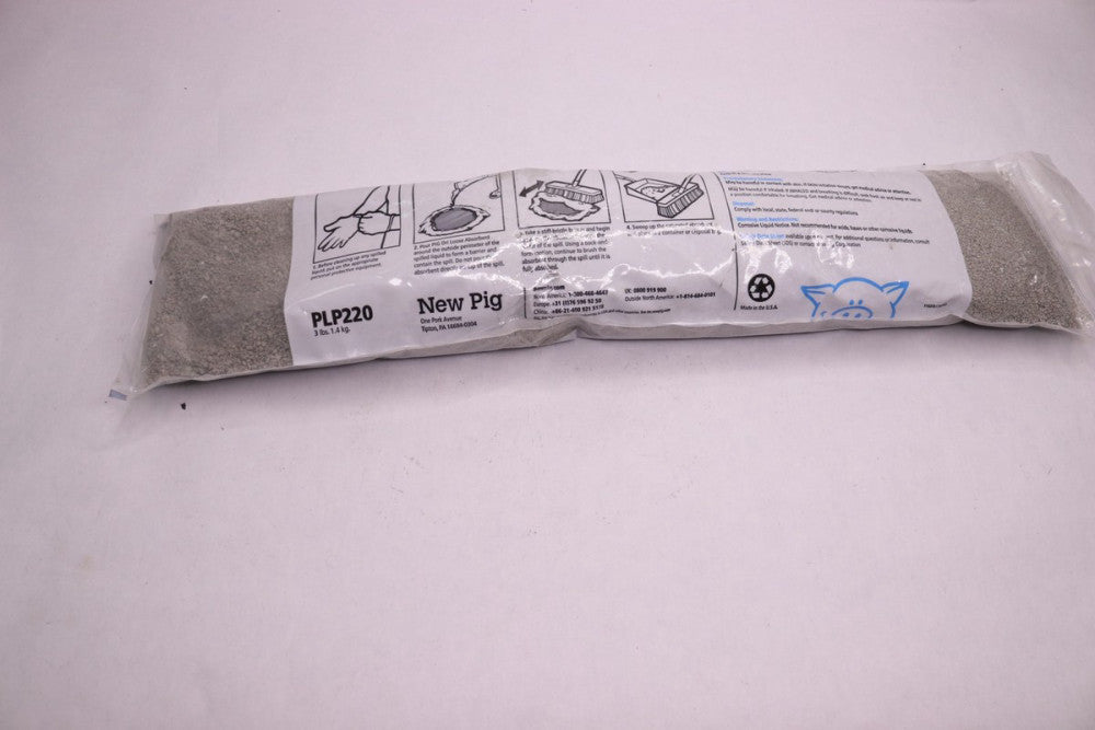 Pig Dry Loose Absorbent in Spill Pouch PLP220