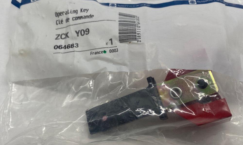 Telemecanique ZCK Y09 Operating Key 