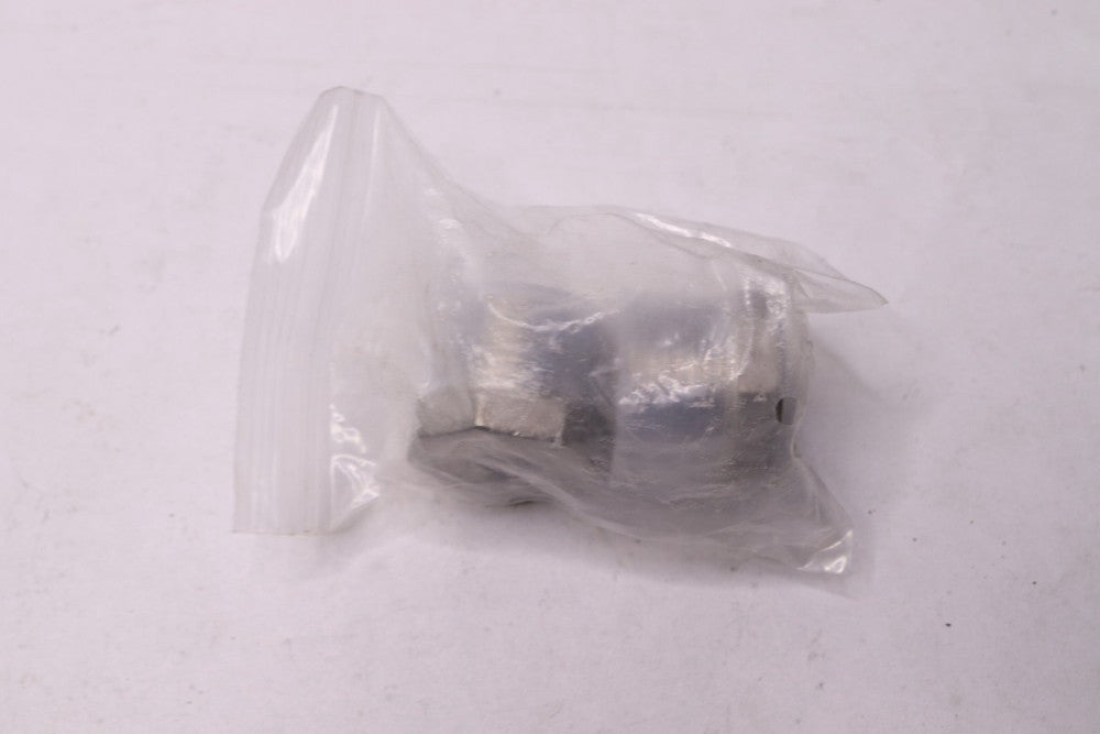 (2-Pk) Reducing Bushing Reducer Adapter Pipe Fitting Silver 1/2" NPT Male x 1/4"