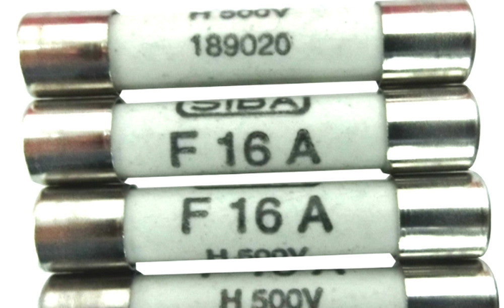 10PCS/One Brand New SIBA 189020 F16A Quick Acting Fuse 500V
