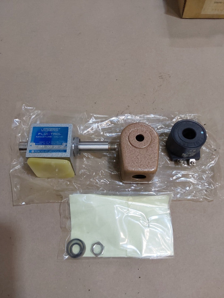 Vickers Flui-Trol Miniature DG4M4-37B-20-JA DIRECTIONAL CONTROL VALVE