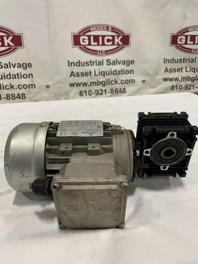 Motorvario 6686764-136 Gear Drive/Speed Reducer/Gearmotor 30:1 3PH