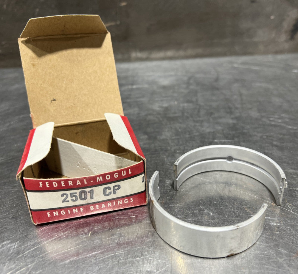 Nos Surplus Federal Mogul 2501 CP Engine Bearing