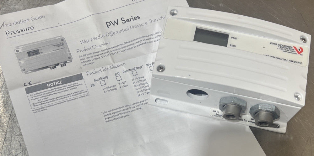 Veris Industries PWLX04S Wet Differential Pressure Sensor Nos Surplus No Box