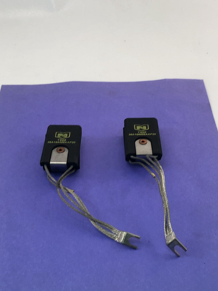 National Carbon Brush  T500    36A164456AAP20  (Lot of 2)