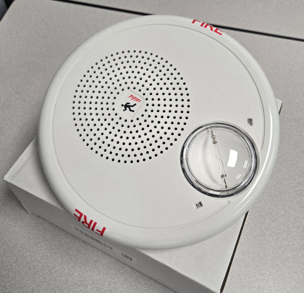Edwards GCHFWF-S7VMCH HF Ceiling Speaker/Strobe White, Fire Marking