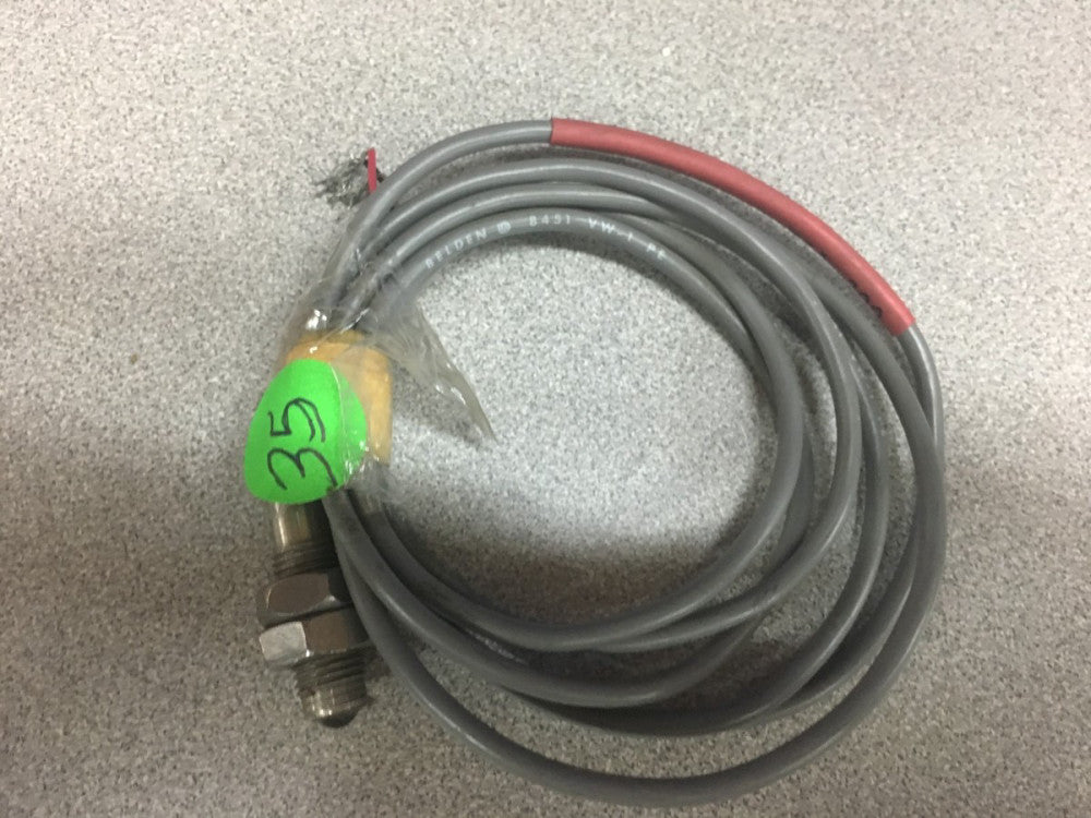 NEW NO BOX BELDEN CABLE  8451