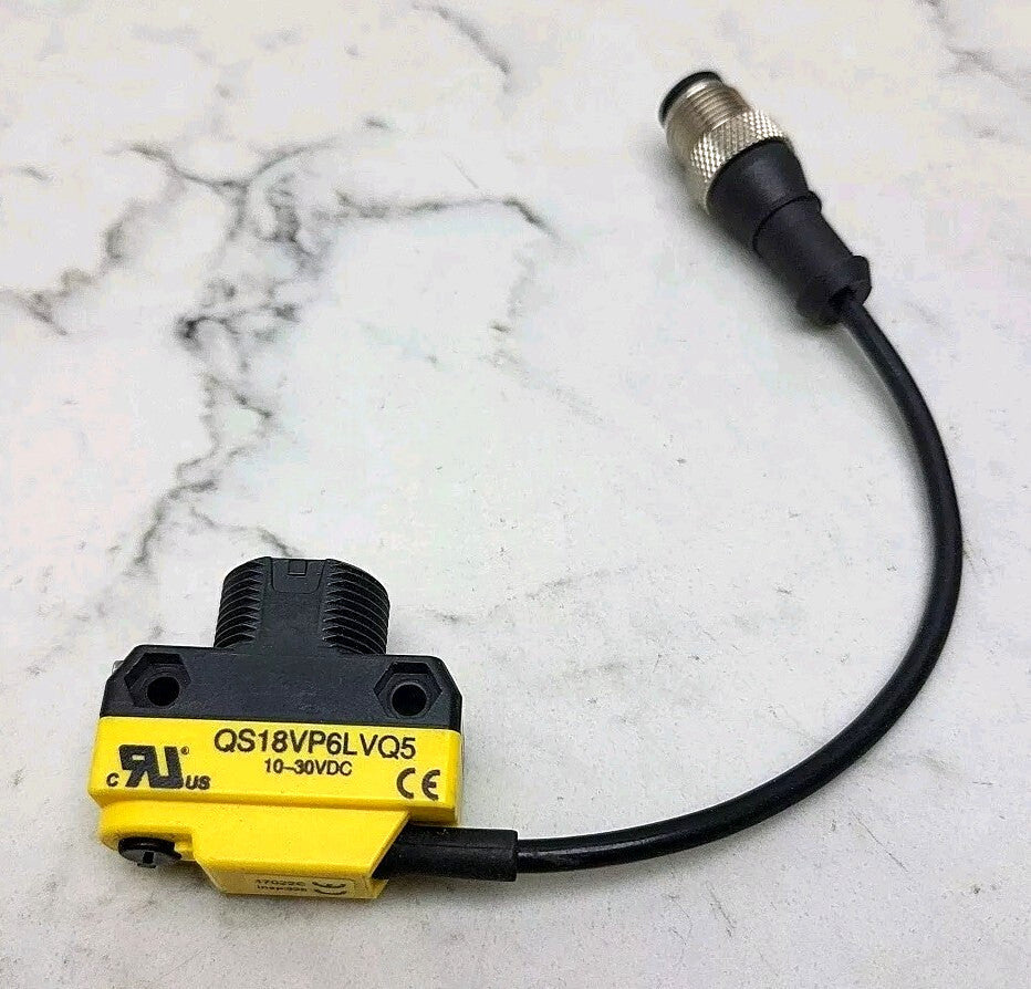 Banner Engineering QS18VP6LVQ5 Photoelectric Switch Polarized Retro 10-30 Vdc 