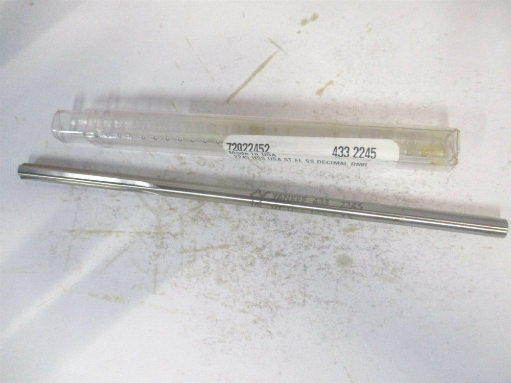 (433-0.2245) 0.2245" x 1-1/2" x 6" OAL 6-Flute HSS RH Spiral Chucking Reamer 