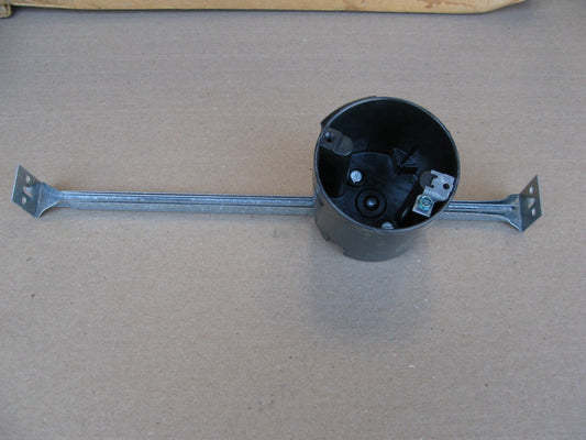 3 1/4" ROUND PLASTIC CEIL. BOX w/ brack. 16"-24" Legrand C1-18-HGAC, (50 count).
