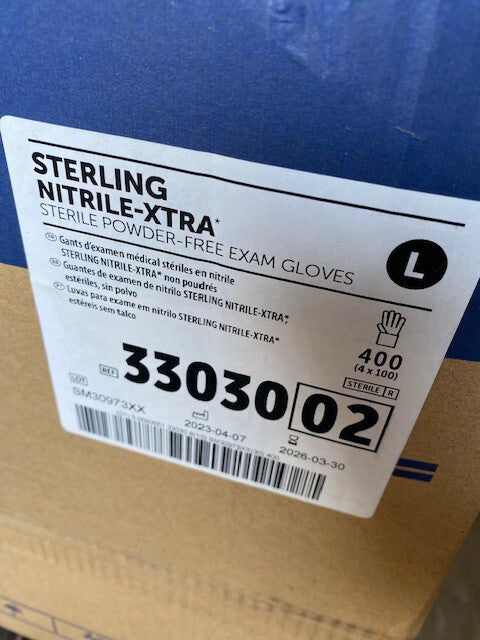 (CASE OF 400) Halyard Sterling Nitrile Exam Gloves 33030, Large EXP 03/2026
