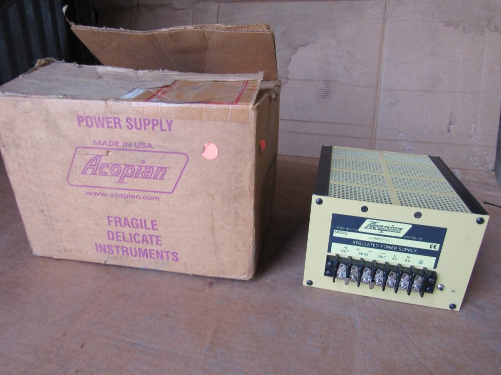 ACOPIAN REGULATED POWER SUPPLY VA24H850-230 24VDC-OUT 230VAC-IN NEW IN BOX !!