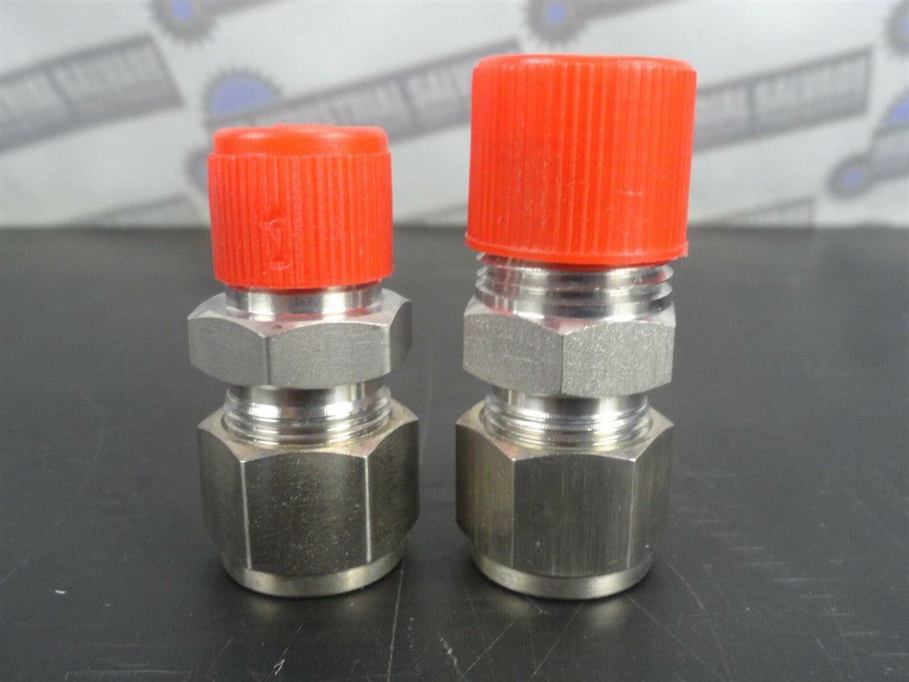 (LOT OF 2) 3/8" & 1/2" Male NPT x 1/2" O.D. Stainless Steel Tube Fittings (New)
