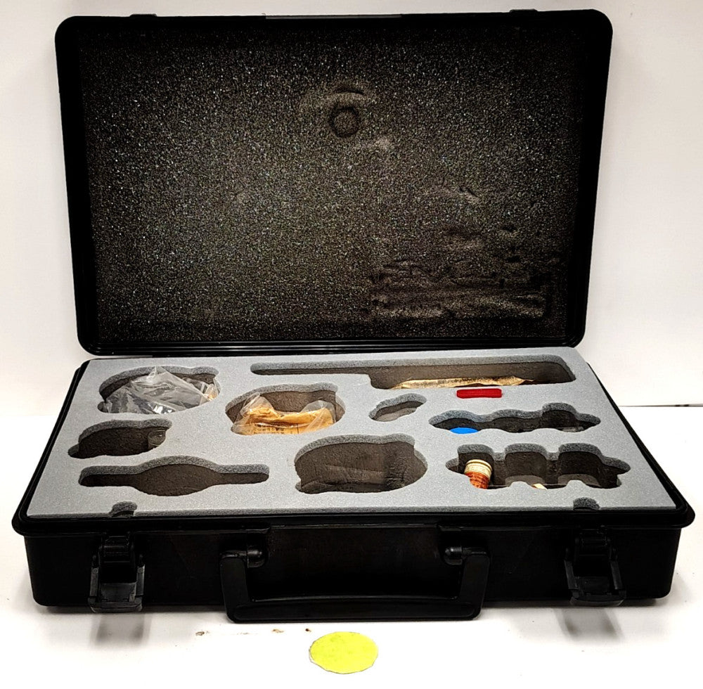 MITUTOYO AKASHI HARDNESS TESTER KIT W/ INDENTERS 810-202-02A HR-521