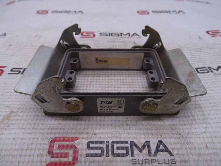 THOMAS & BETTS PB132A CONNECTOR