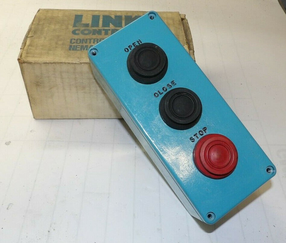 NEW LINK CONTROLS NEMA 3R / 4 3 BUTTON CONTROL STATION OPEN/CLOSE/STOP PN 02-403