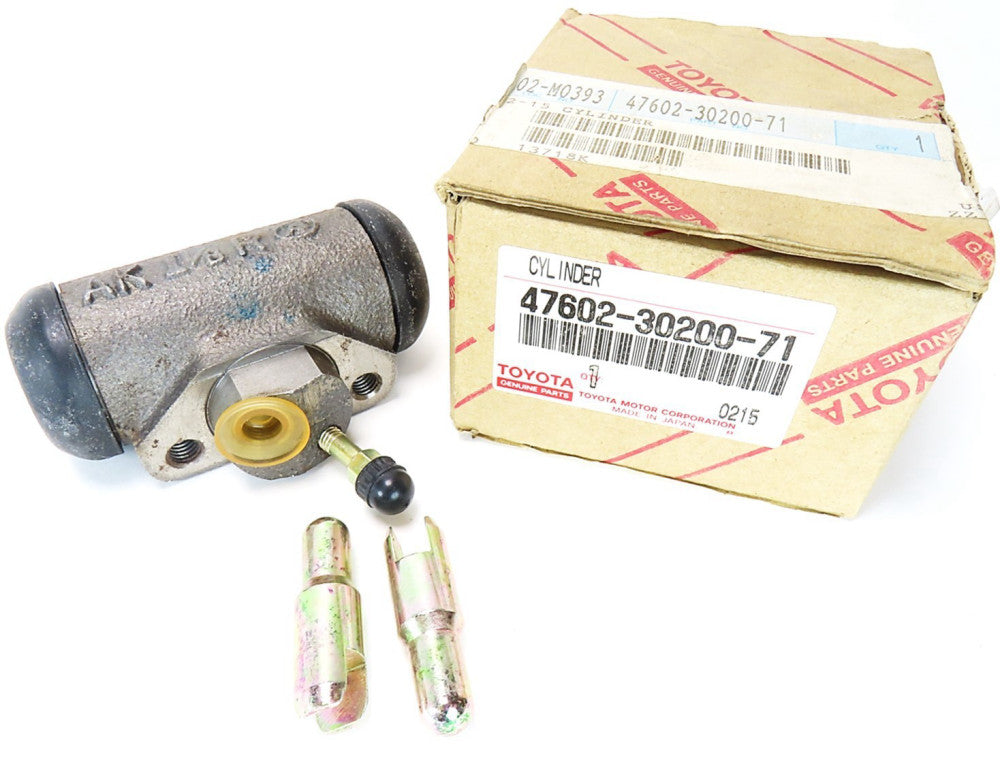 Toyota 47602-30200-71 OEM Right Hand Wheel Cylinder RH 476023020071 NEW IN BOX