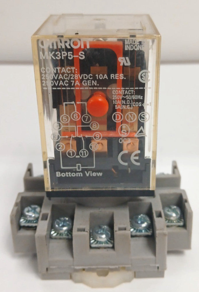 OMRON MK2PN-S CONTACT RELAY 250 VAC/28VDC 10 AMP WITH BASE 300 VAC
