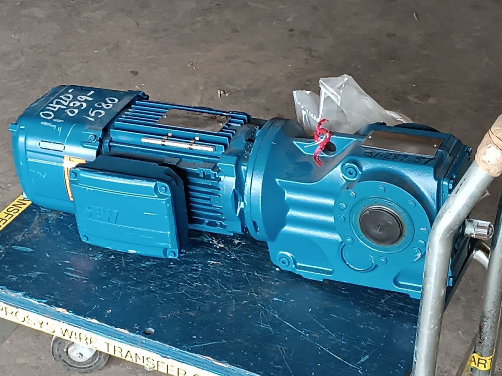 SEW-Eurodrive KA47 DRN80M4/BE1HR/AFL5 Gear Motor, 1700-280rpm, IP54, Brake