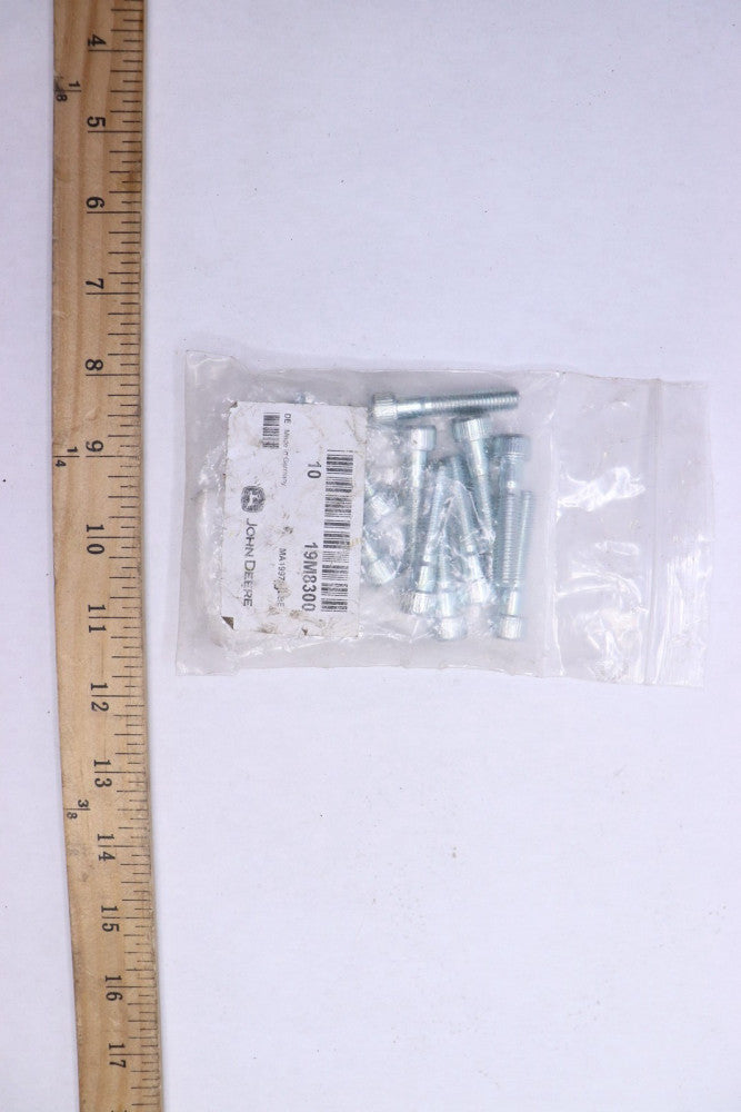 (10-Pk) John Deere Screw 19M8300
