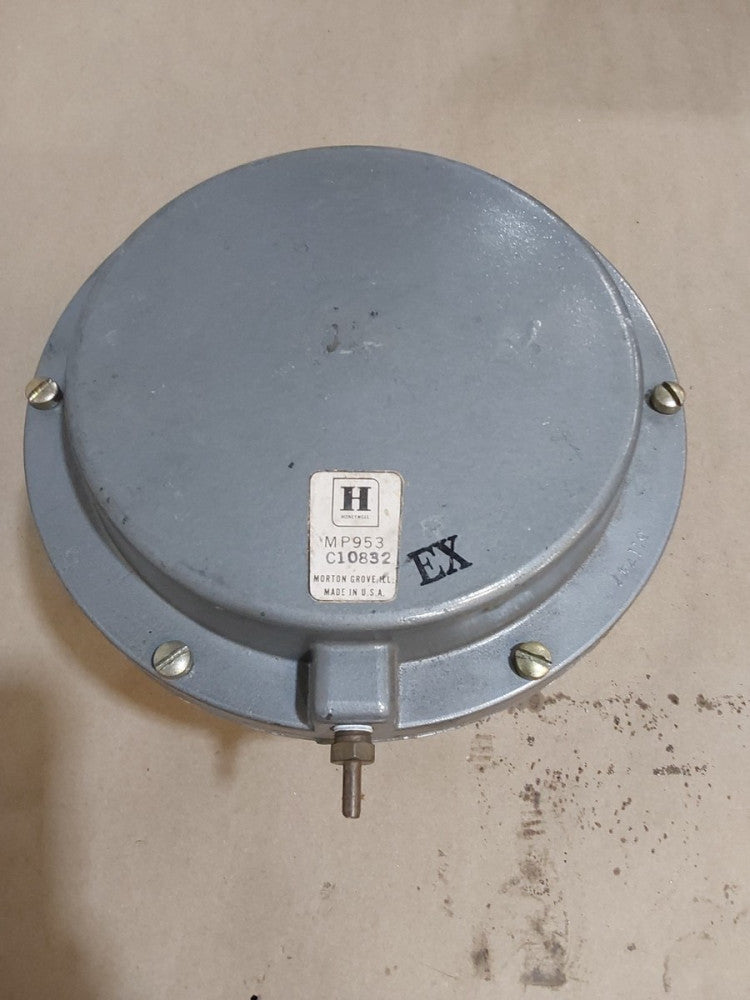 Honeywell MP953 C10832 Pneumatic Valve Actuator, Spring Range 4-11 PSI