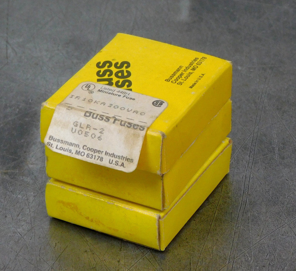 Cooper Bussmann- GLR-2 U0506 Fast Acting Glass Fuse 300 V Lot of Fifteen (15)