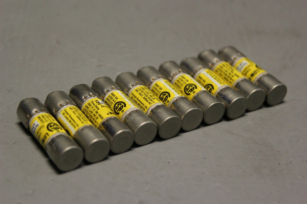 Lot of 10 BUSSMANN CURRENT LIMITING LP-CC-15