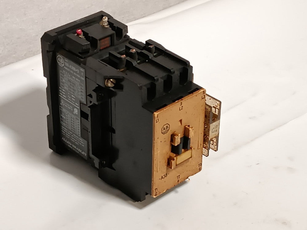 ALLEN BRADLEY 100-A38N*3 Ser C Contactor 25 HP 480v 3P 120v Coil