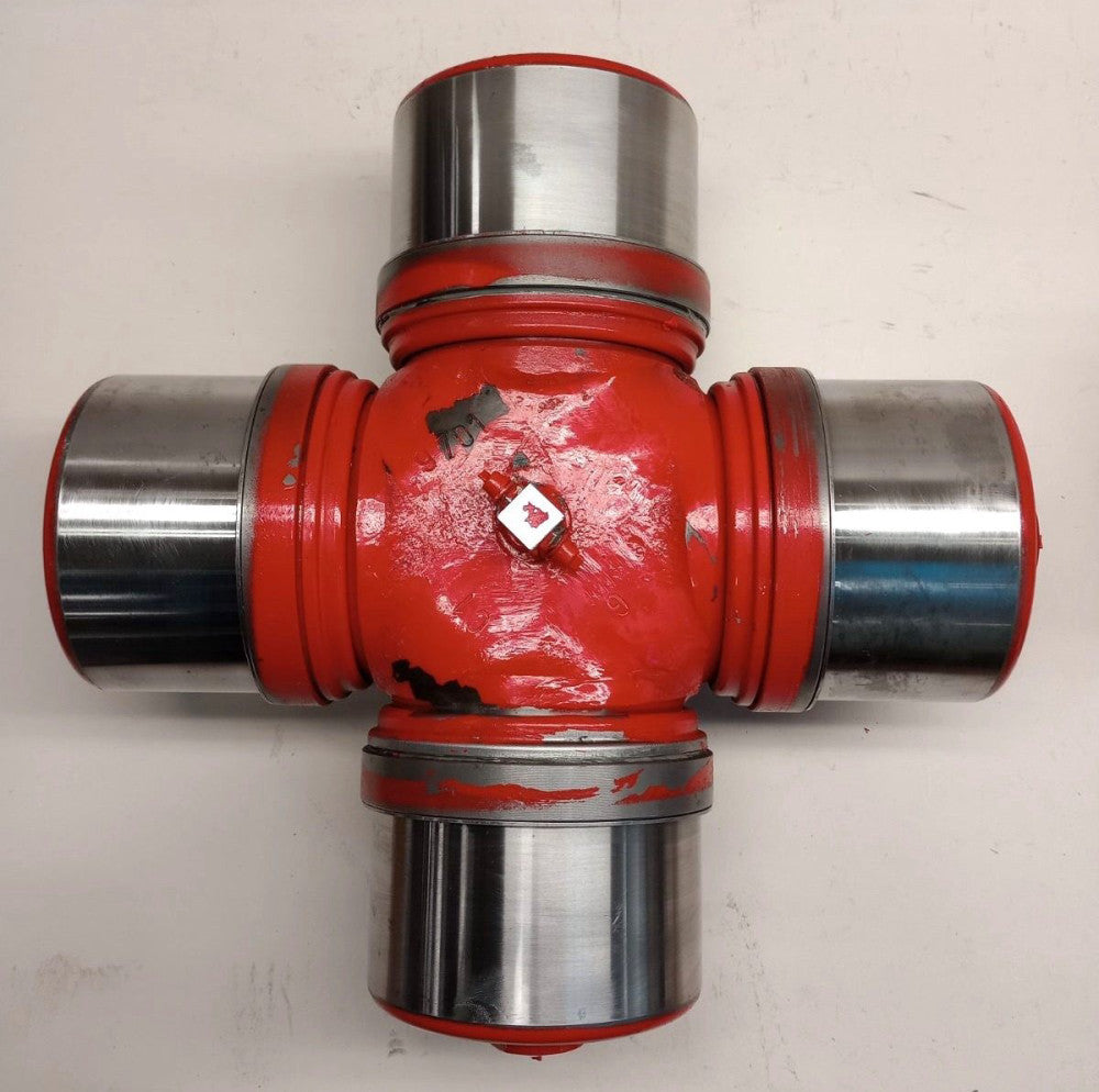 Gewes Type 9701 Used Universal Joint 1D1 C1 G 13-1/2" Cap-Cap OD 4-3/4" Cap OD