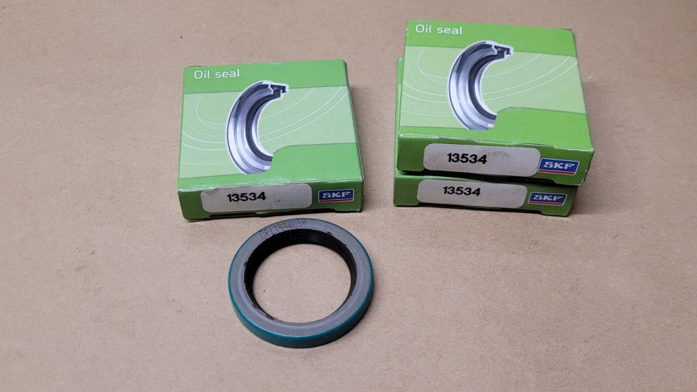 Lot Of 3 SKF 13534 Oil Seals 1-5/16" X 1-7/8" X 1/4"