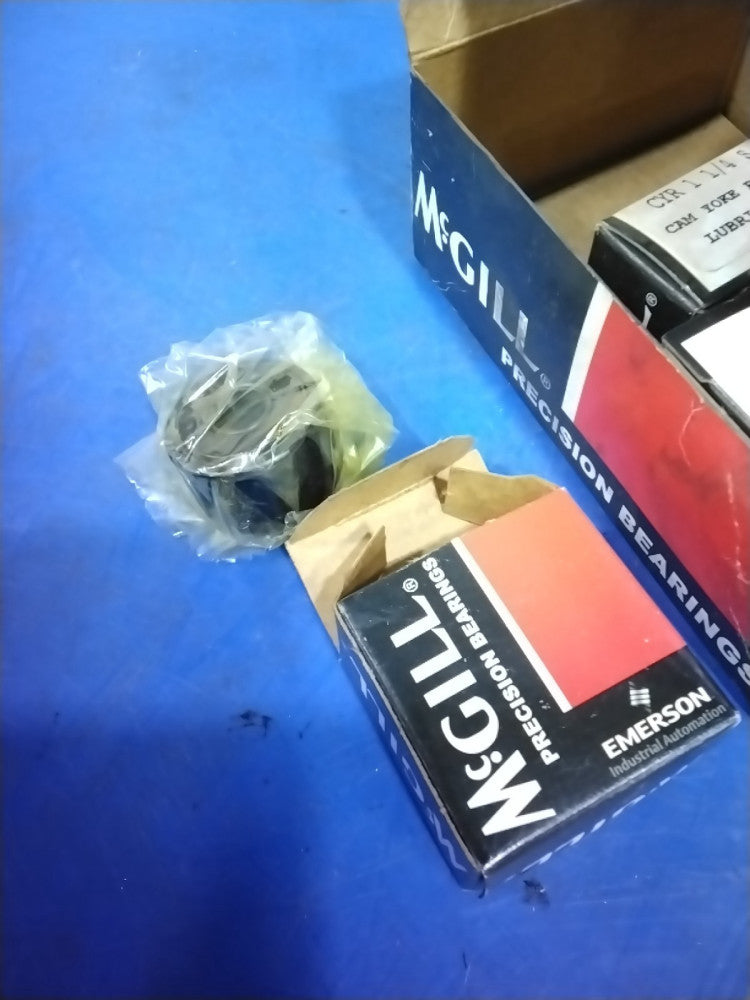 McGill CYR 1 1/4 S Cam Yoke Roller, Box Of 4
