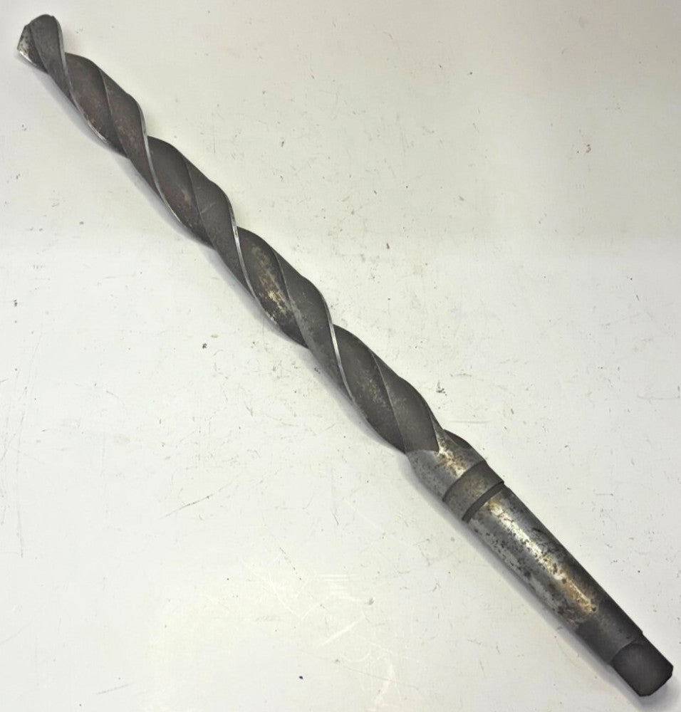 UNBRANDED 1-1/8" 2 FLUTE SPIRAL TAPER SHANK DRILL BIT #3 MORSE TAPER HSS